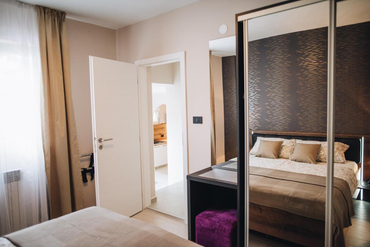 Stay In The Very Heart Of Porec - 50M To The Beach Dış mekan fotoğraf
